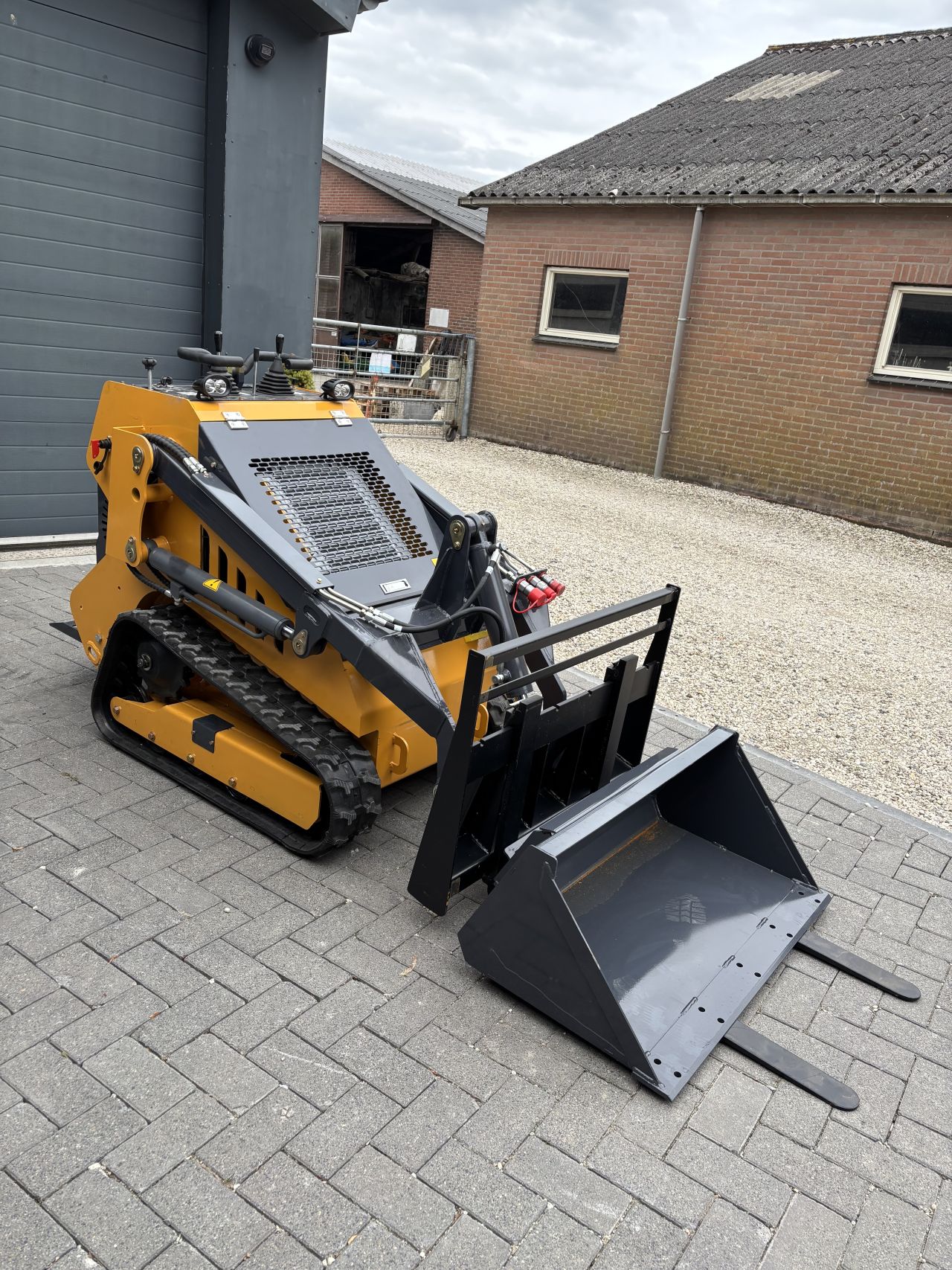 Skidster bobcat Jpc jmh honda