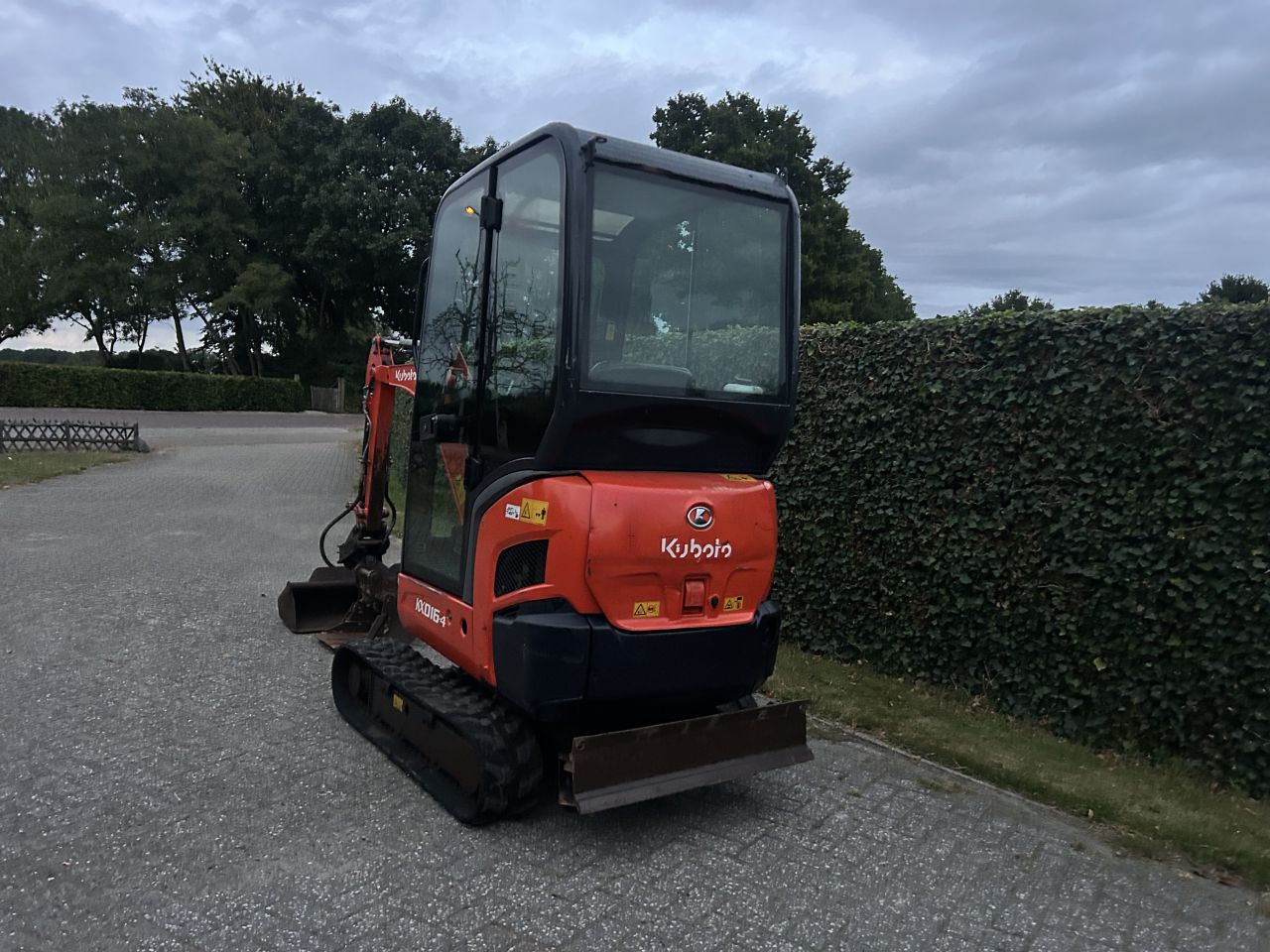 Nette Kubota kx 016-4 minigraver
