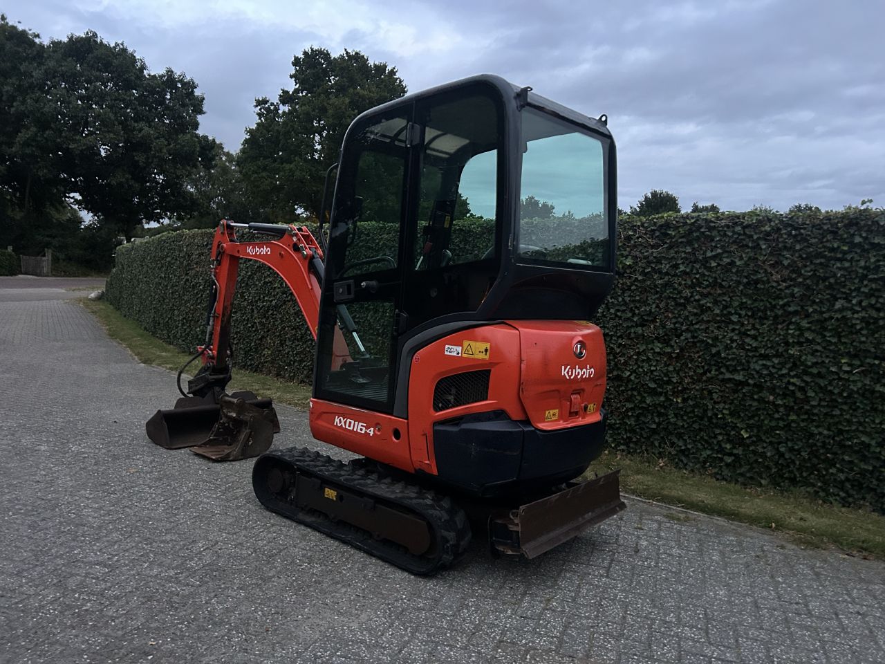 Nette Kubota kx 016-4 minigraver