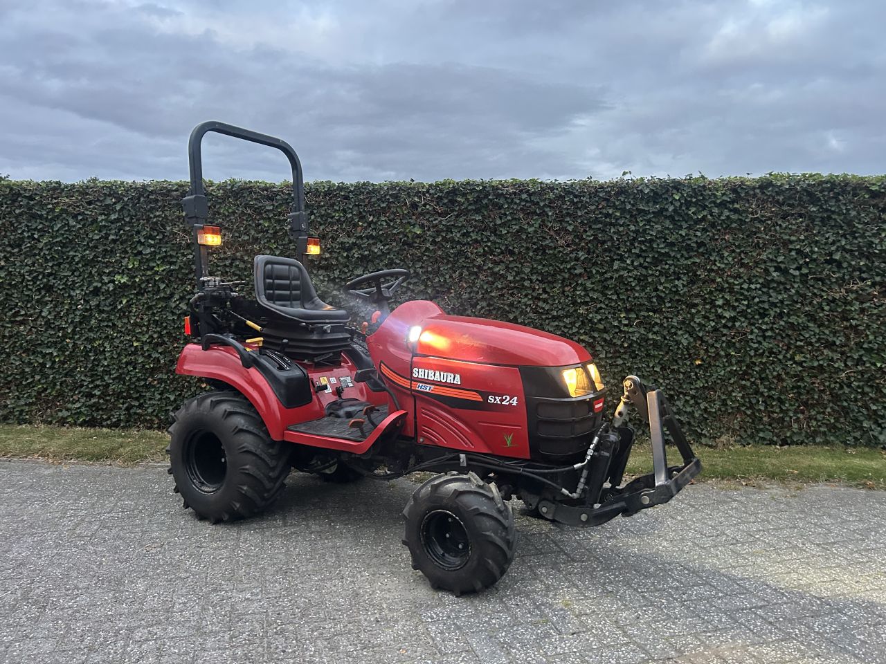 Nette shibaura sx24 HST (marge) minitrekker