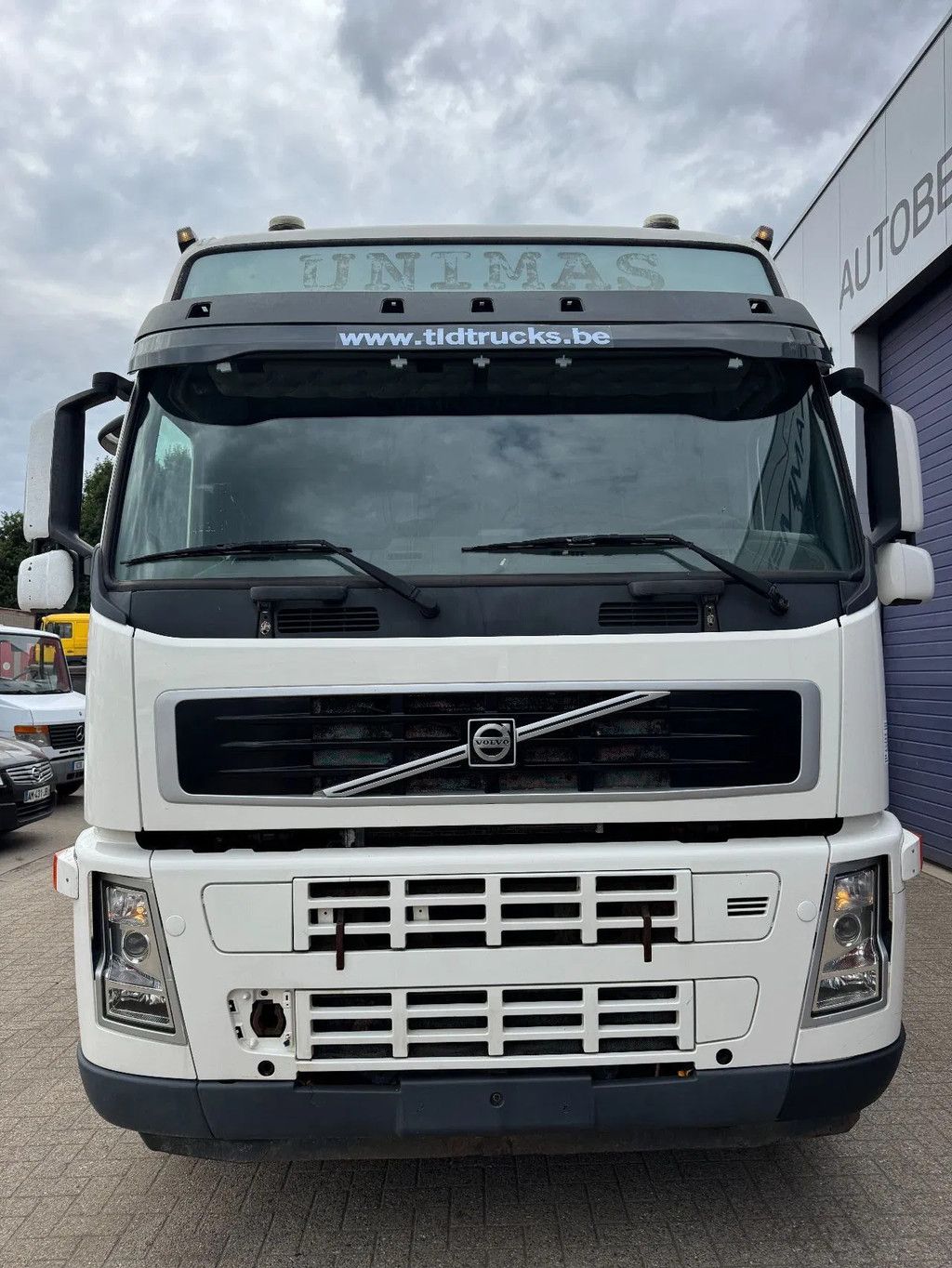 Volvo FM 440 **8X4-CABLE SYSTEM+CONTAINER-EURO 3-I SHIFT**