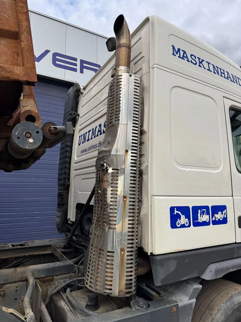 Volvo FM 440 **8X4-CABLE SYSTEM+CONTAINER-EURO 3-I SHIFT**