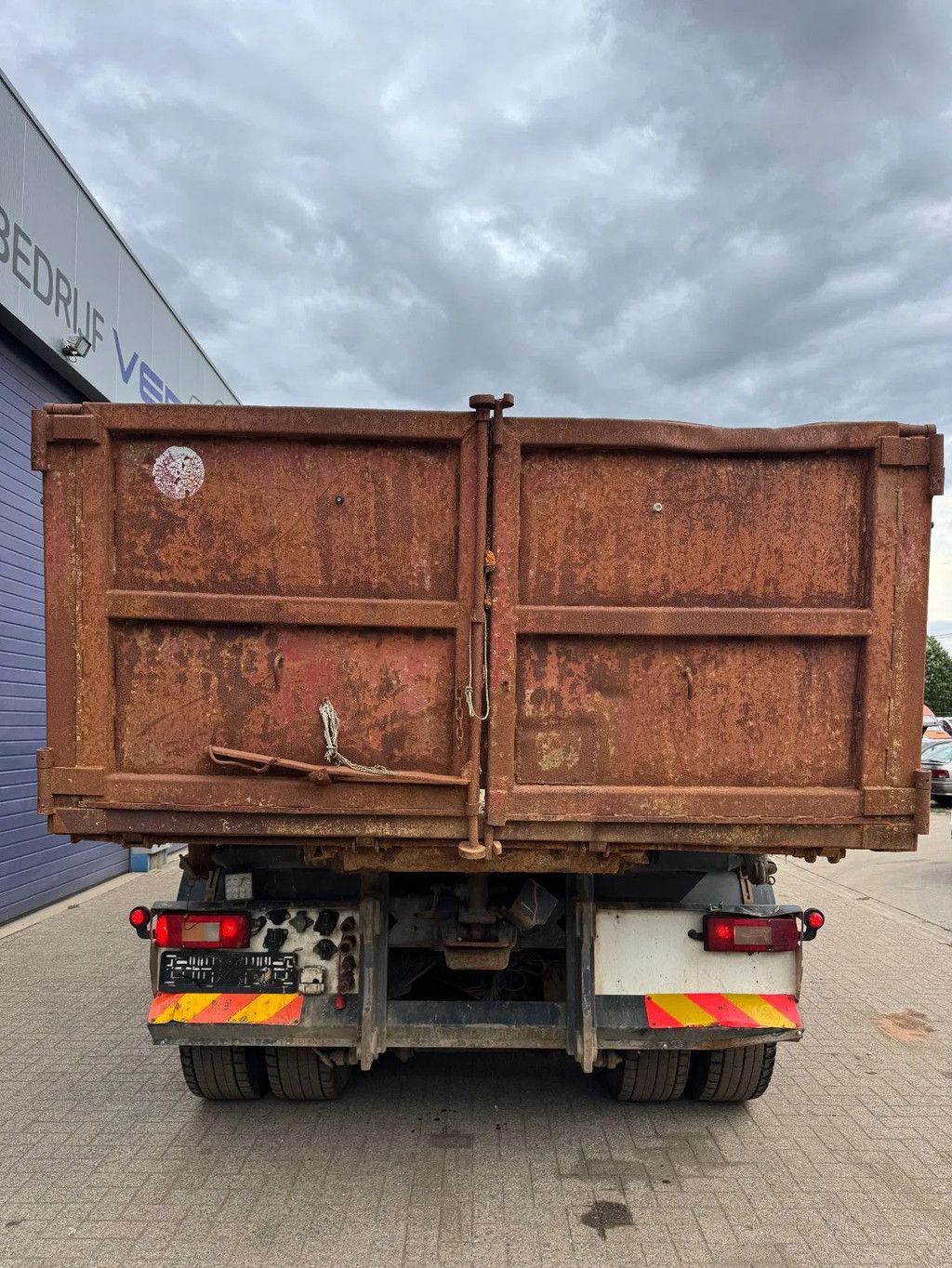 Volvo FM 440 **8X4-CABLE SYSTEM+CONTAINER-EURO 3-I SHIFT**