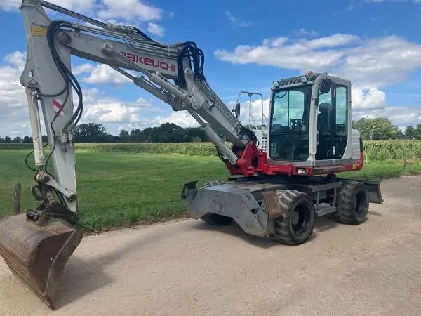 Takeuchi TB 175 W Bandenkraan