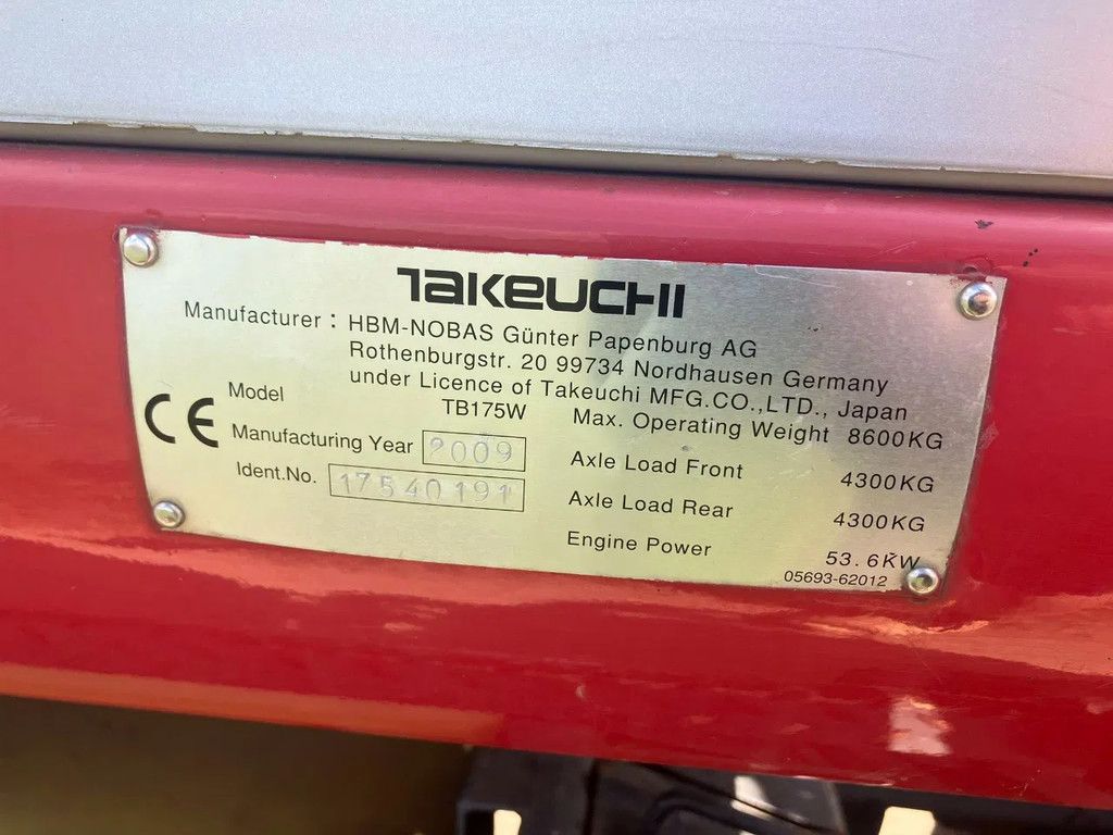 Takeuchi TB 175 W Bandenkraan