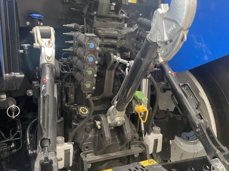 New Holland T6.180 EC STAGE V
