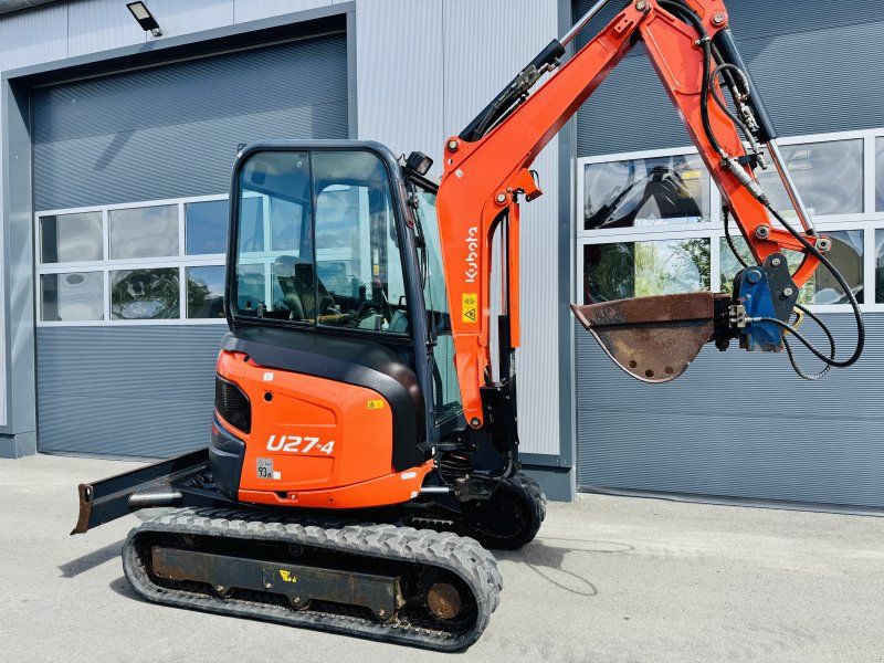 Kubota U27-4