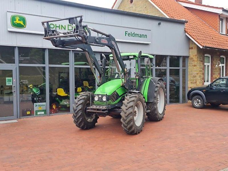 Deutz-Fahr Agrlus 95 mit Stoll Frontlader