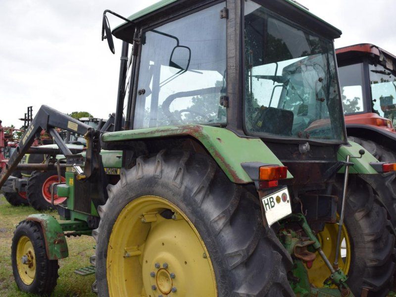 John Deere 1640