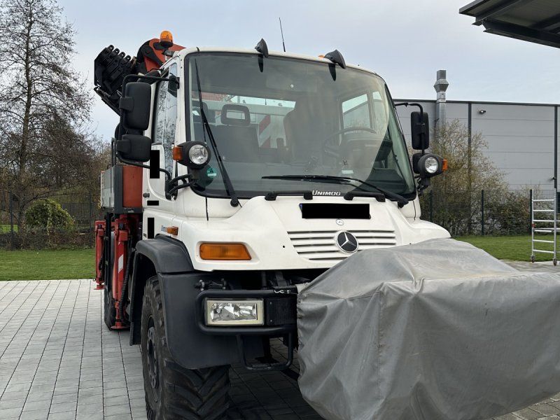 Mercedes-Benz U 500