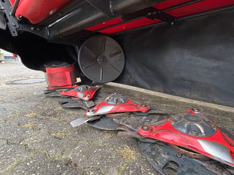 Vicon Extra 332 F