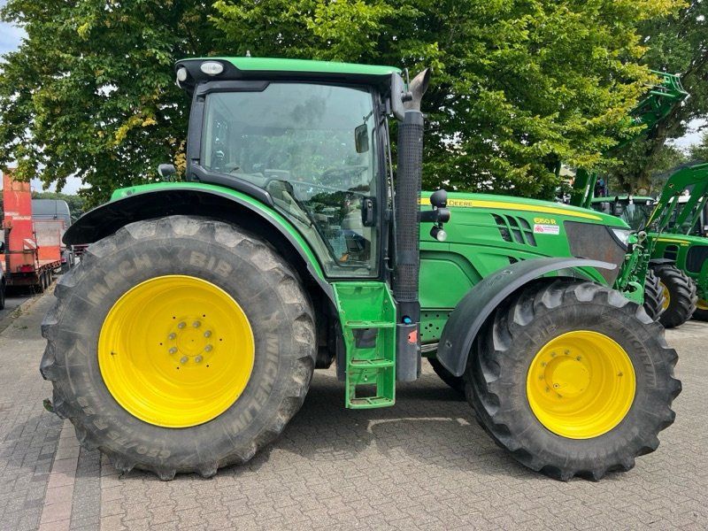 John Deere 6150R