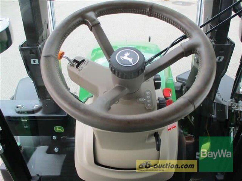 John Deere 5090 R  #859