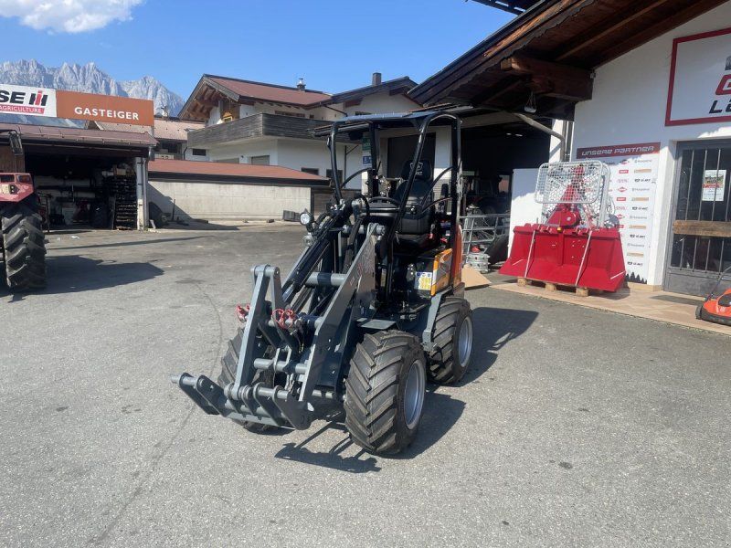 Giant G1500