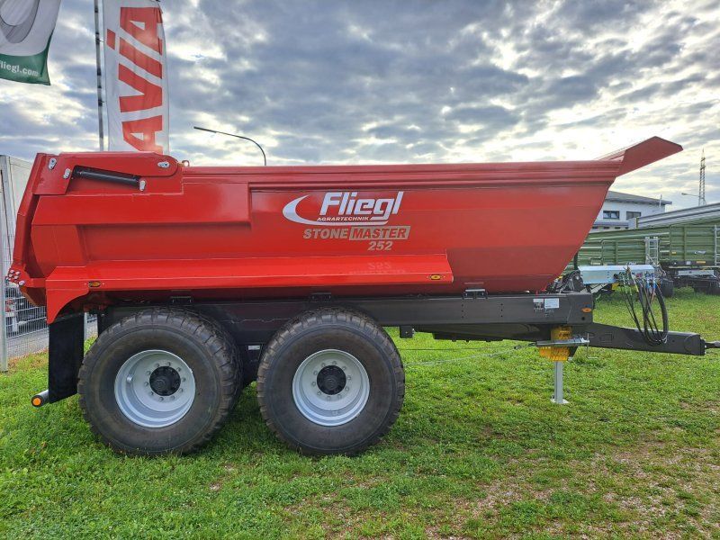 Fliegl Stone-Master 252 Profi