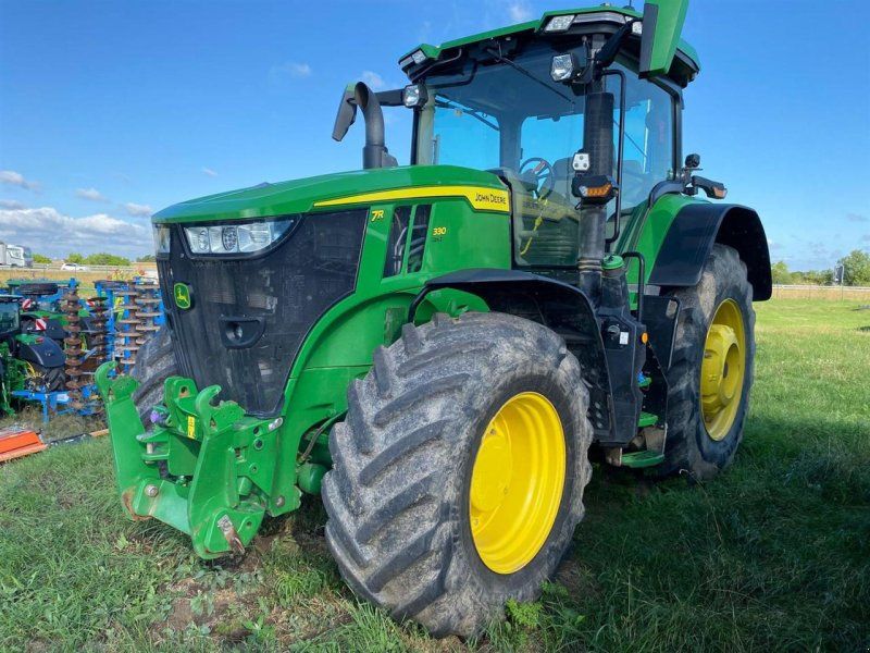 John Deere 7R 330
