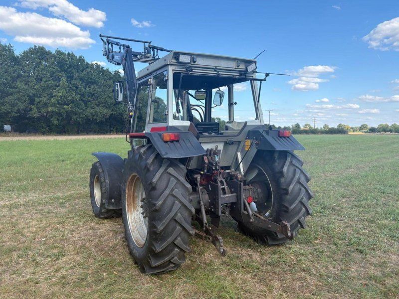 Massey Ferguson 362T