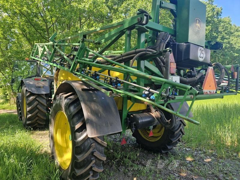 John Deere M740i