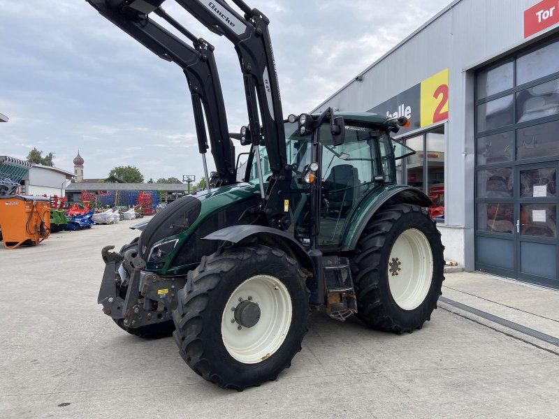 Valtra A 104