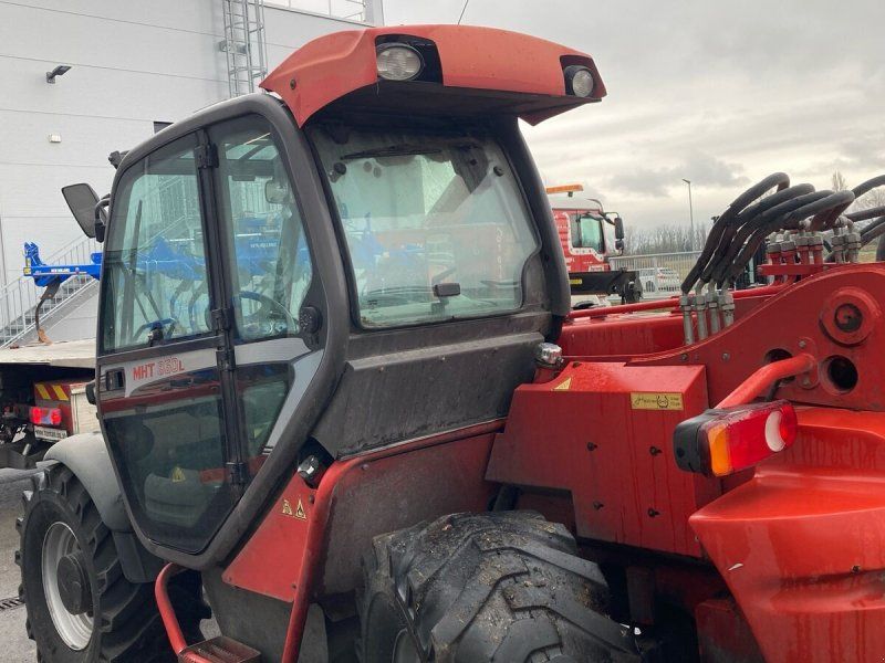 Manitou MHT860L