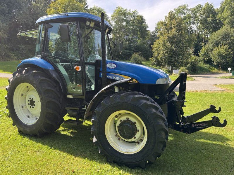 New Holland TD 5040