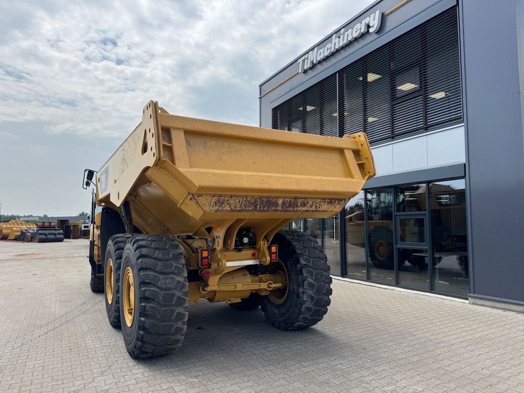 CAT 730