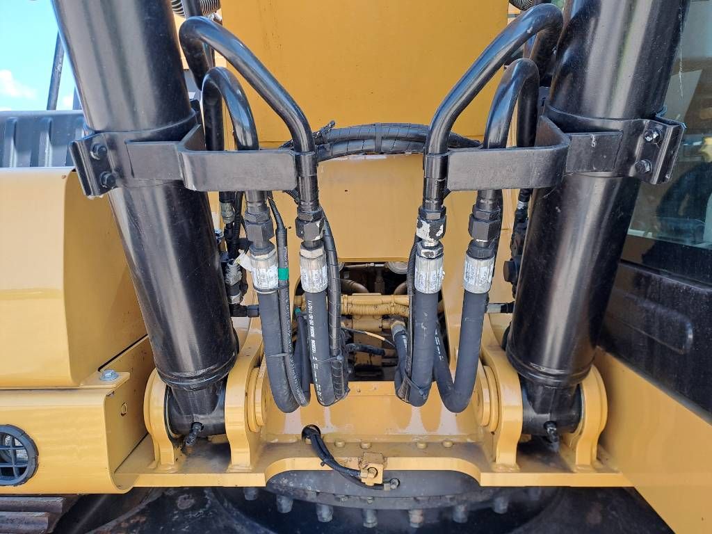 CAT 320 NG (Trimble Ready)