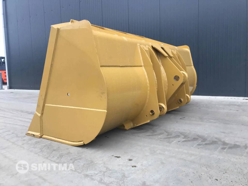 CAT 972M