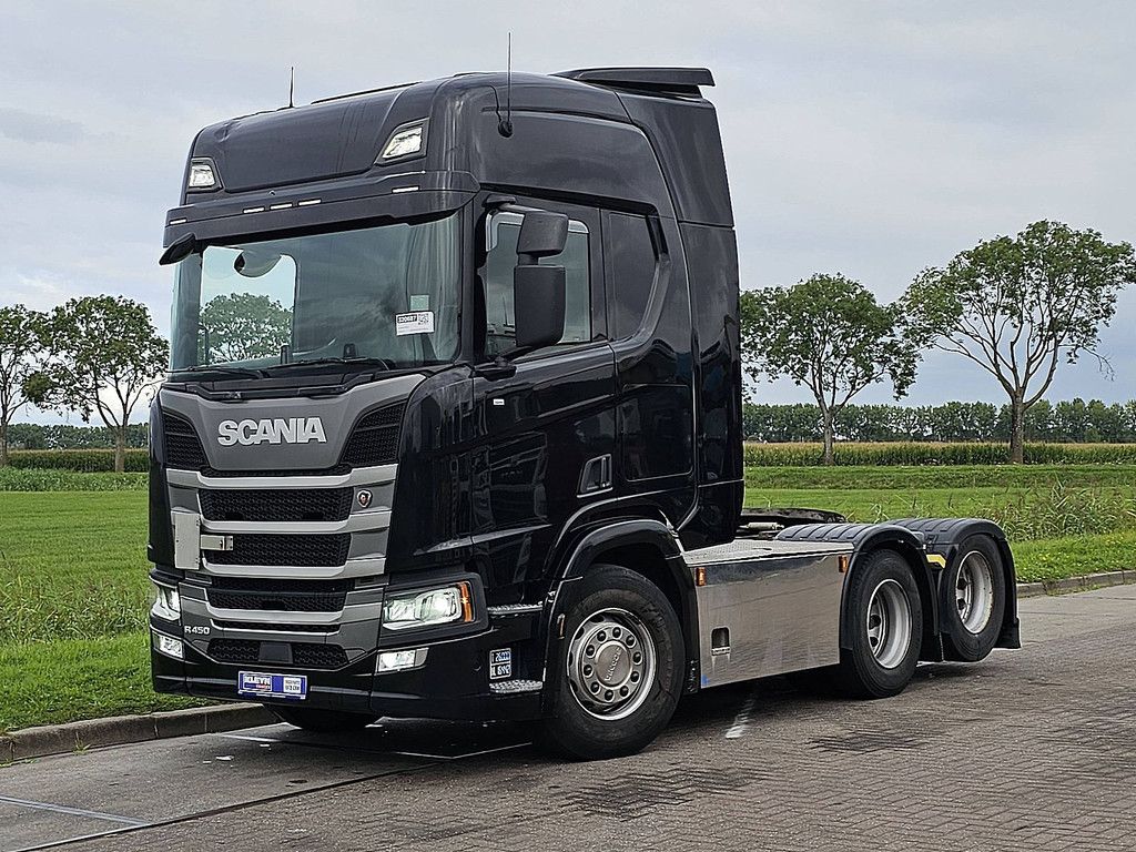 SCANIA R450 6x2