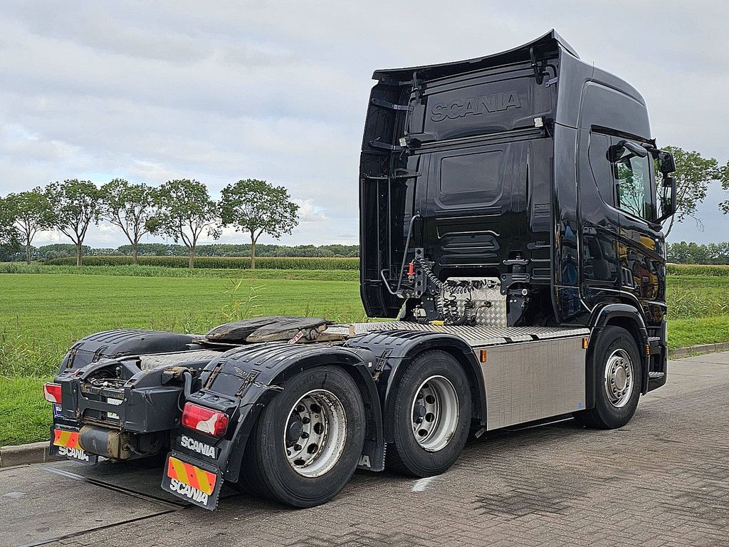 SCANIA R450 6x2