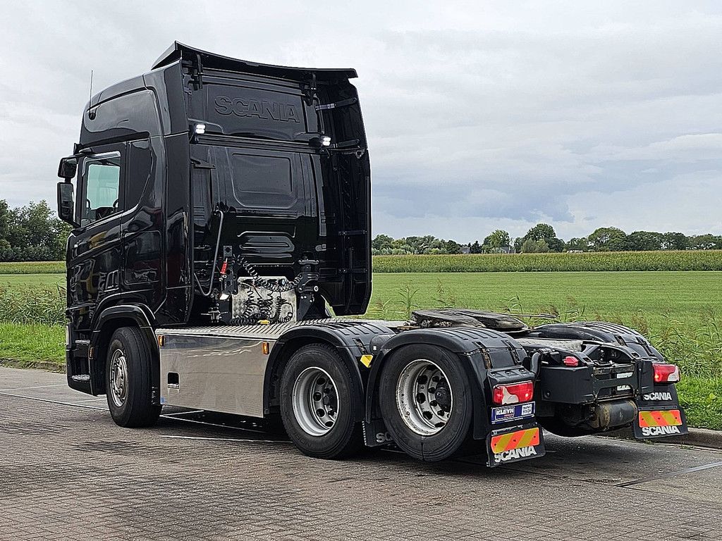 SCANIA R450 6x2