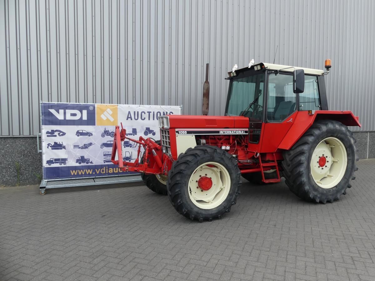 International 1055