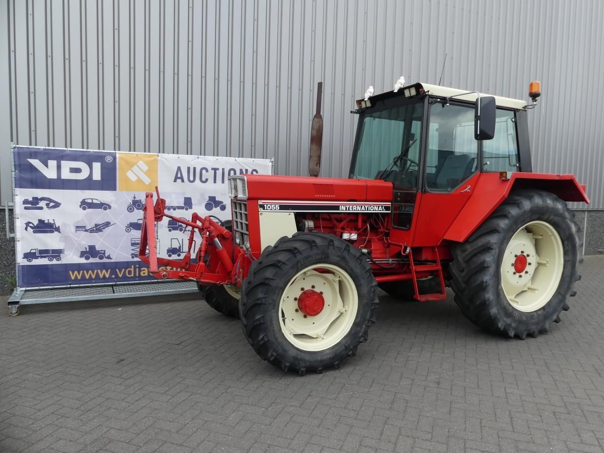 International 1055