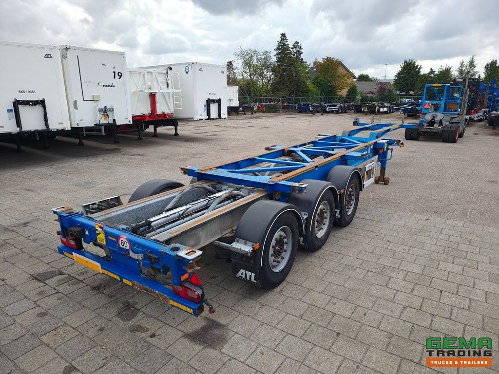 Van Hool 3B0079 3-Achser SAF - Scheibenbremsen - Alle Anschlüsse / Universalfahrgestell - 10 Stück auf Lager