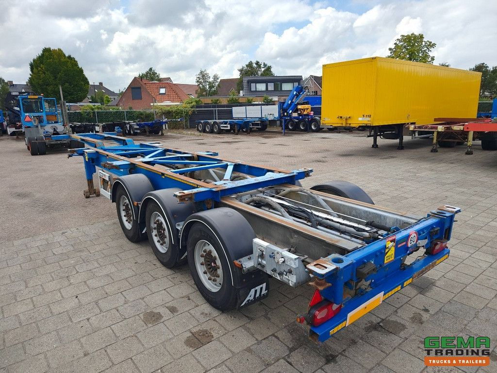 Van Hool 3B0079 3-Achser SAF - Scheibenbremsen - Alle Anschlüsse / Universalfahrgestell - 10 Stück auf Lager