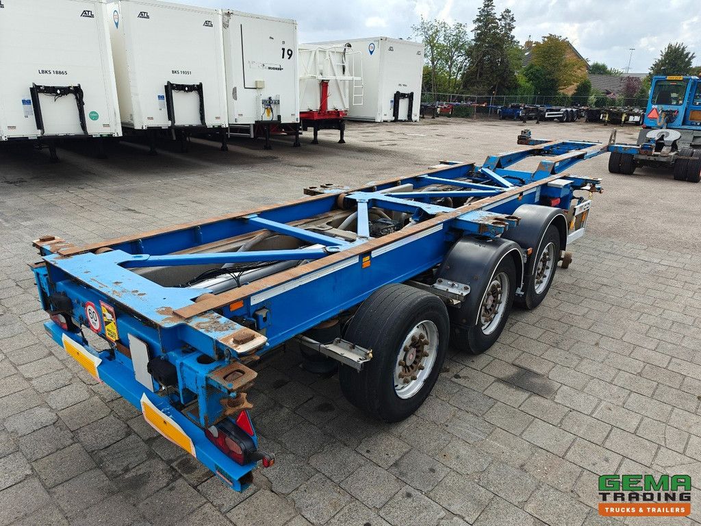 Van Hool 3B0079 3-Axle SAF - Disc brakes - All connections / Universal chassis