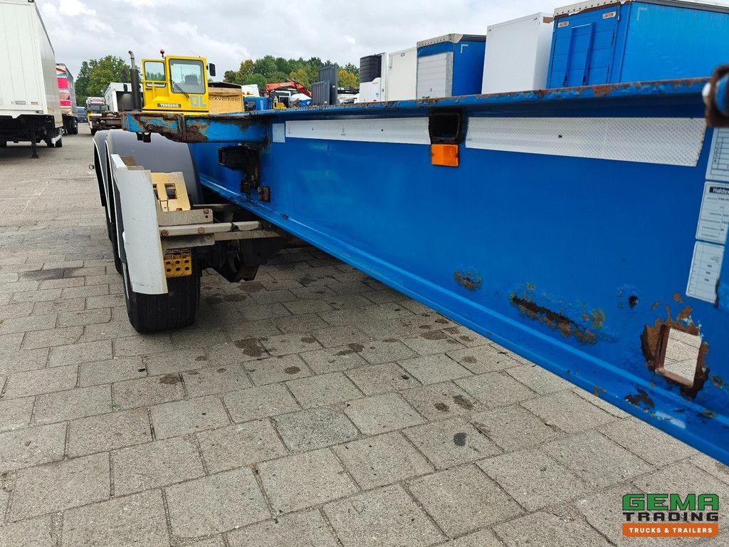 Van Hool 3B0079 3-Axle SAF - Disc brakes - All connections / Universal chassis