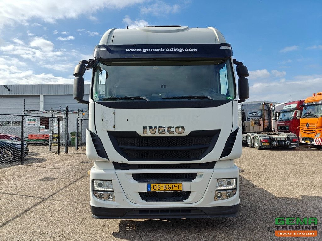 Iveco Stralis 420 Hi-Way 4x2 Euro6A - Dubbele tanks - SMARTTacho V2 - 03/2026 APK