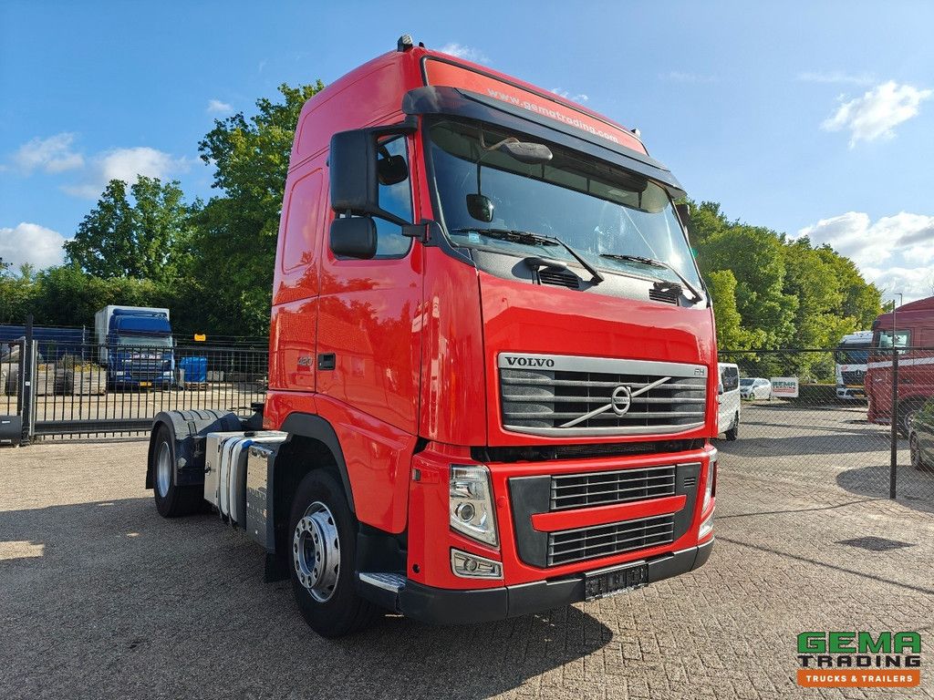 Volvo FH420 4x2 Globetrotter Euro5 - Hydraulics - 340,000km Original!