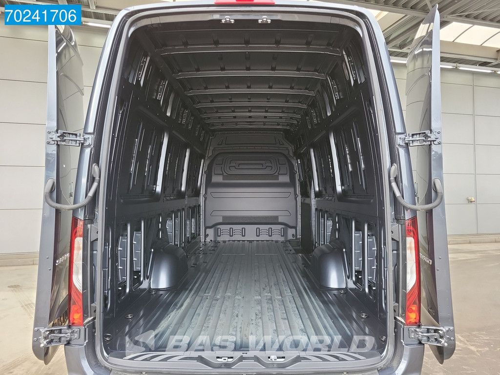Mercedes Sprinter 319 CDI Automaat 4x4 L4H2 XXL LED Navi 360Camera 4wd Allrad 16m3 A/C