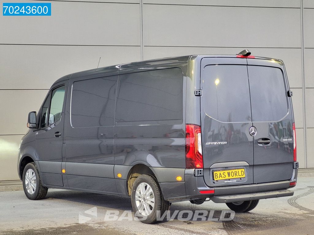Mercedes Sprinter 319 CDI Automaat L2H1 2025model ACC LED Navi Camera Velgen 9m3 Airco