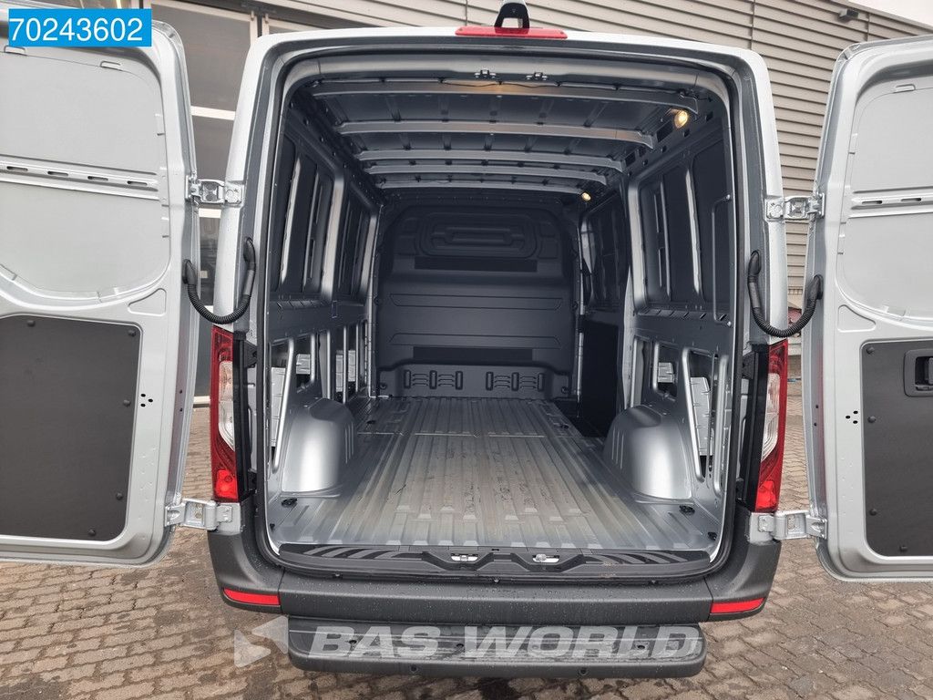 Mercedes Sprinter 319 CDI Automaat L2H1 2025model ACC LED Navi Camera Velgen 9m3 A/C