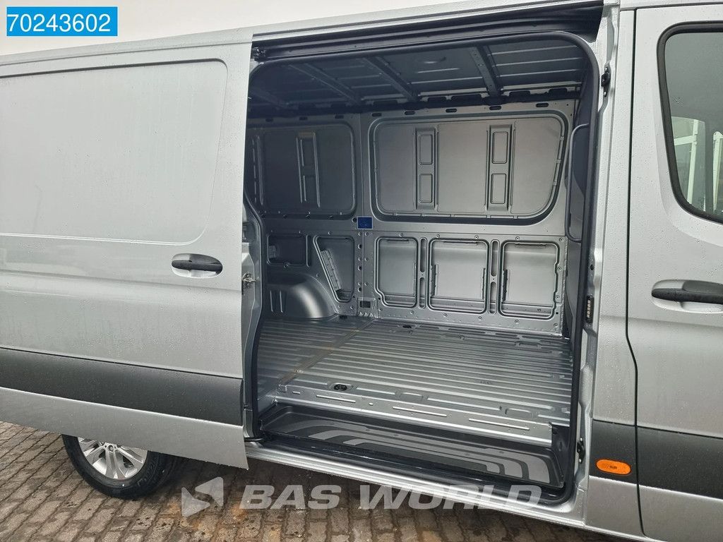 Mercedes Sprinter 319 CDI Automaat L2H1 2025model ACC LED Navi Camera Velgen 9m3 A/C