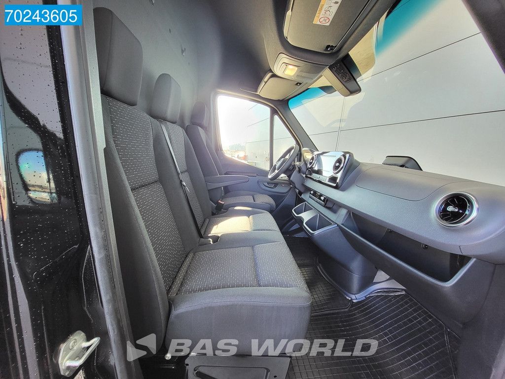 Mercedes Sprinter 319 CDI Automaat L2H2 2025model ACC LED Navi Camera Velgen 11m3 Airco