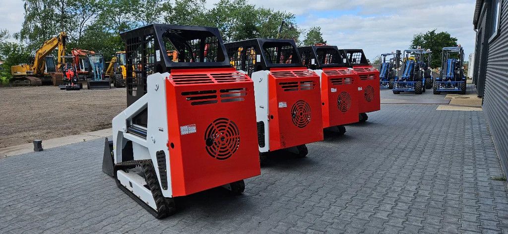 Wolf Skidster loader JC 25