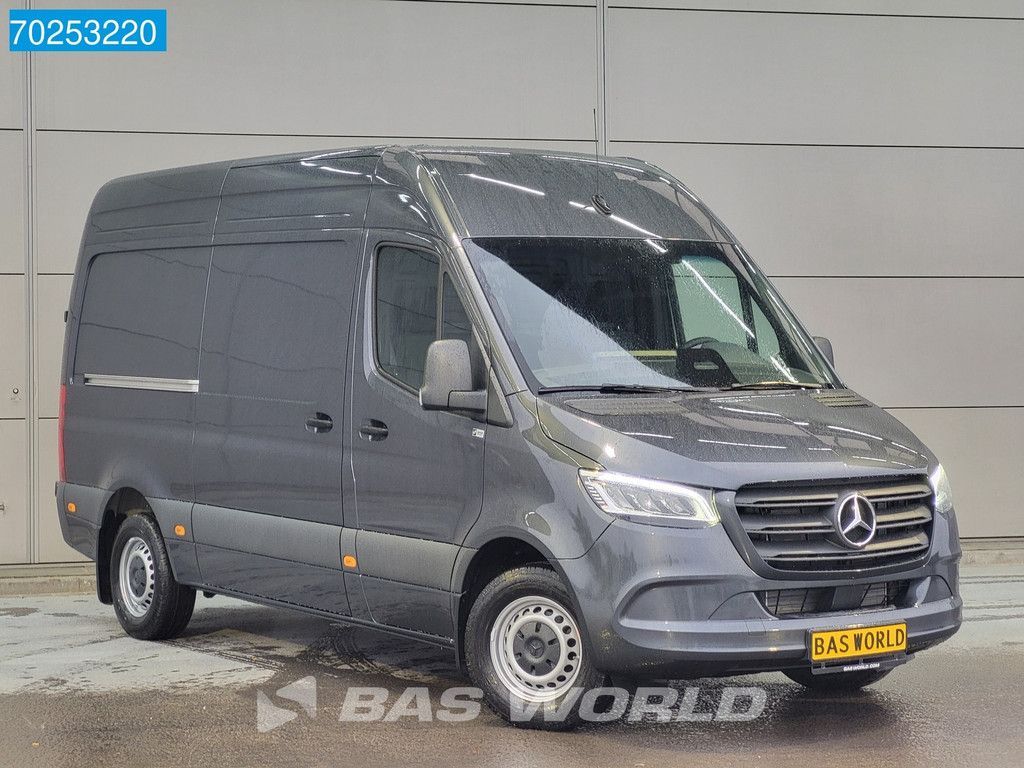 Mercedes Sprinter 319 CDI Automaat L2H2 model 2025 Camera MBUX LED Airco Cruise 10m3 Airco Cruise control