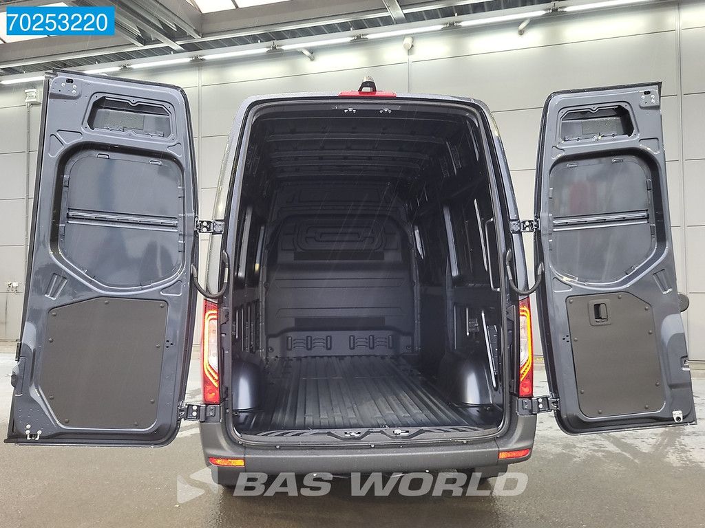 Mercedes Sprinter 319 CDI Automaat L2H2 model 2025 Camera MBUX LED Airco Cruise 10m3 Airco Cruise control