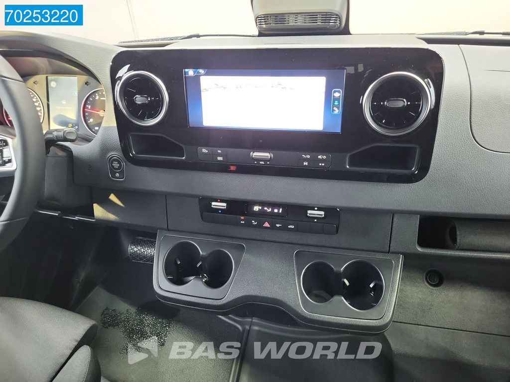 Mercedes Sprinter 319 CDI Automaat L2H2 model 2025 Camera MBUX LED Airco Cruise 10m3 Airco Cruise control