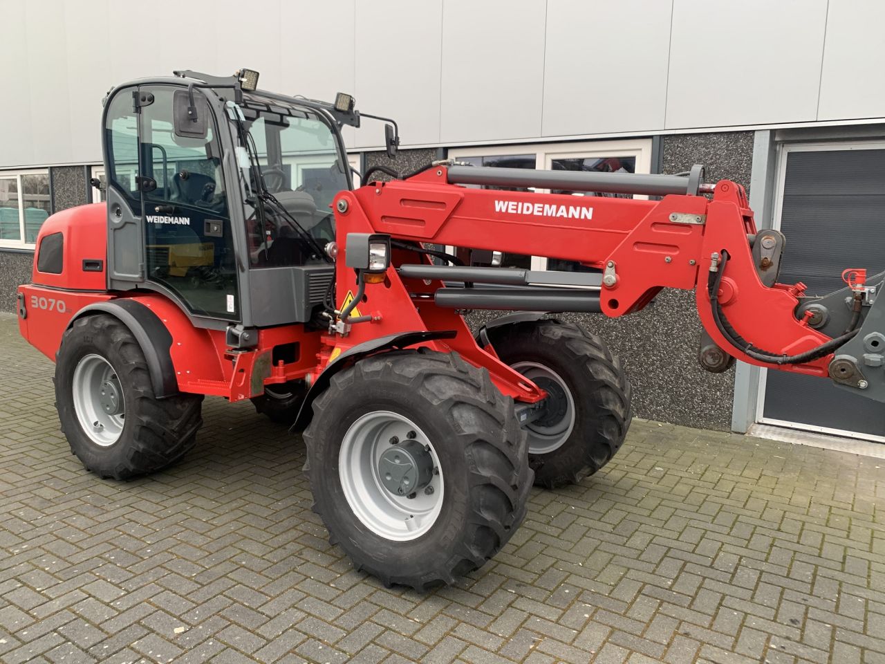 Weidemann 3070 cx 80