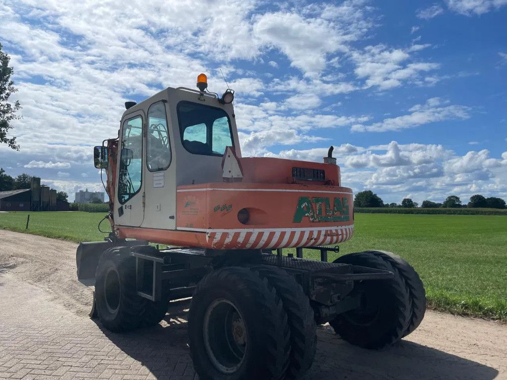Atlas 1104 Graafmachine Mobiele Kraan